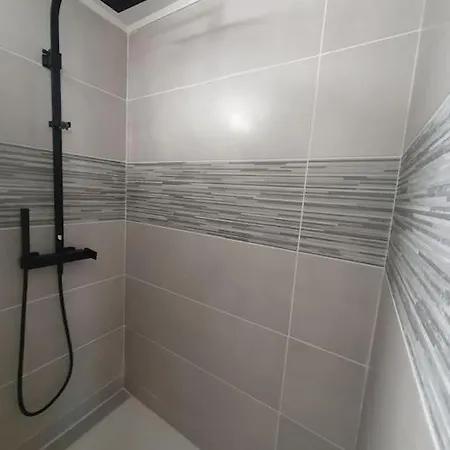 , Quartier Pinède Au Cap D'agde Agde