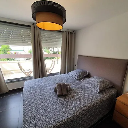 Villa , Quartier Pinède Au Cap D'agde