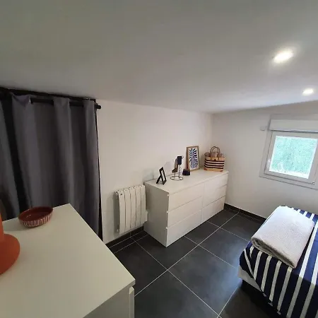 , Quartier Pinède Au Cap D'agde *